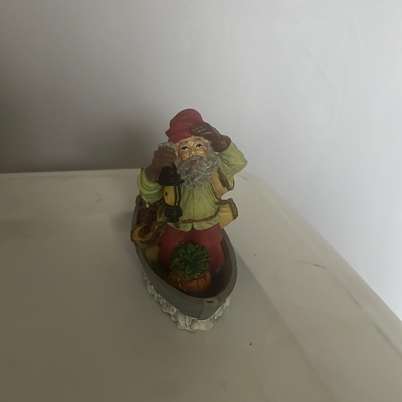 International Greece St. Nicholas Figurine - Picture 1 of 2